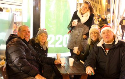 Budapest Christmas Walking Tour with Basilica Visit and Mulled Wine